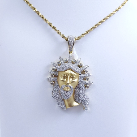 Icy Jesus Pendant - Picture 3 of 7
